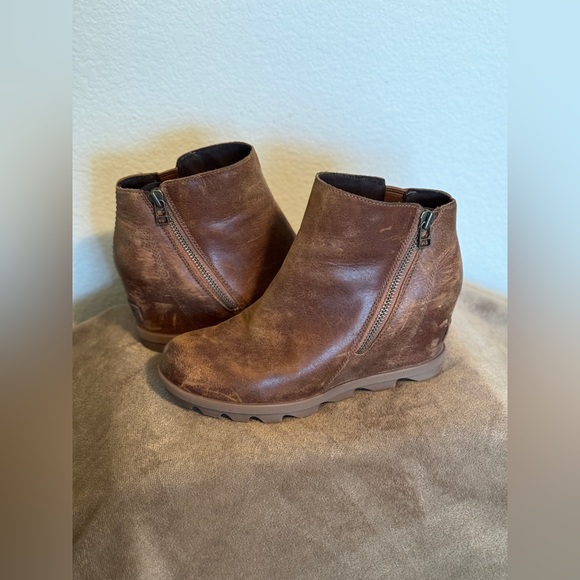 Sorel Booties Wedges - Picture 2 of 6